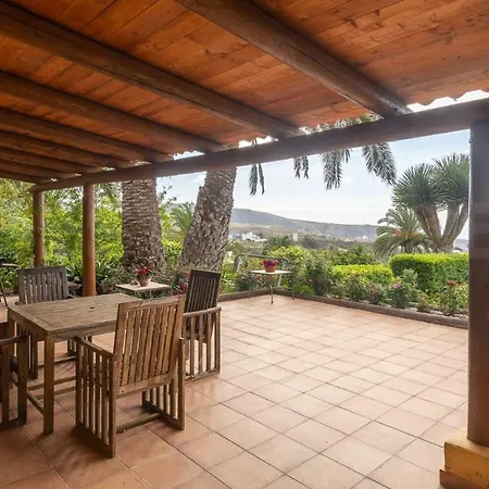 Canarian Farm With Pool Los Paredones * Vergara