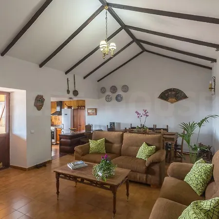 Country house Canarian Farm With Pool Los Paredones Vergara
